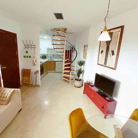 Apartamento Patio La Compania De Córdoba